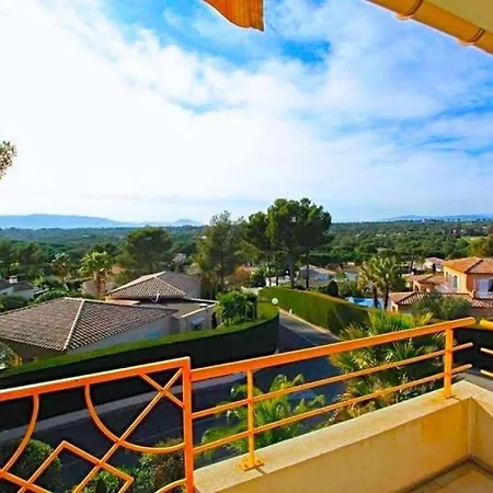 Golf Valescure - Raphael 펜션 *